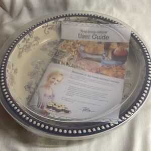 Temp-Tations  bakeware, purple floral lace